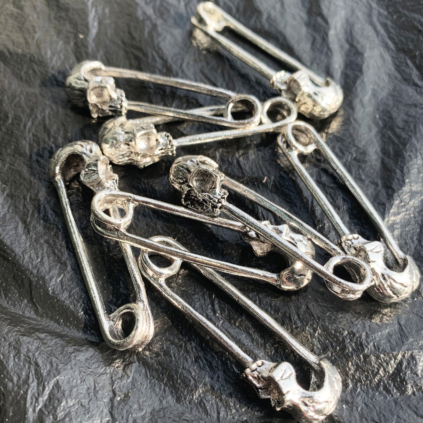 Skull Safety Pin